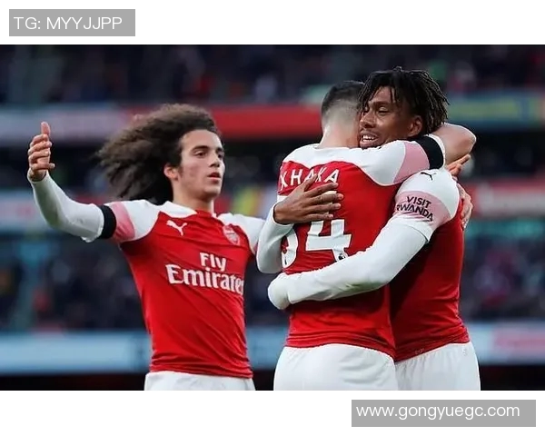 带亚字的足球球星有哪些他们的成就与影响力如何在球场上留下足迹 带亚字的足球球星有哪些他们的成就与影响力如何在球场上留下足迹